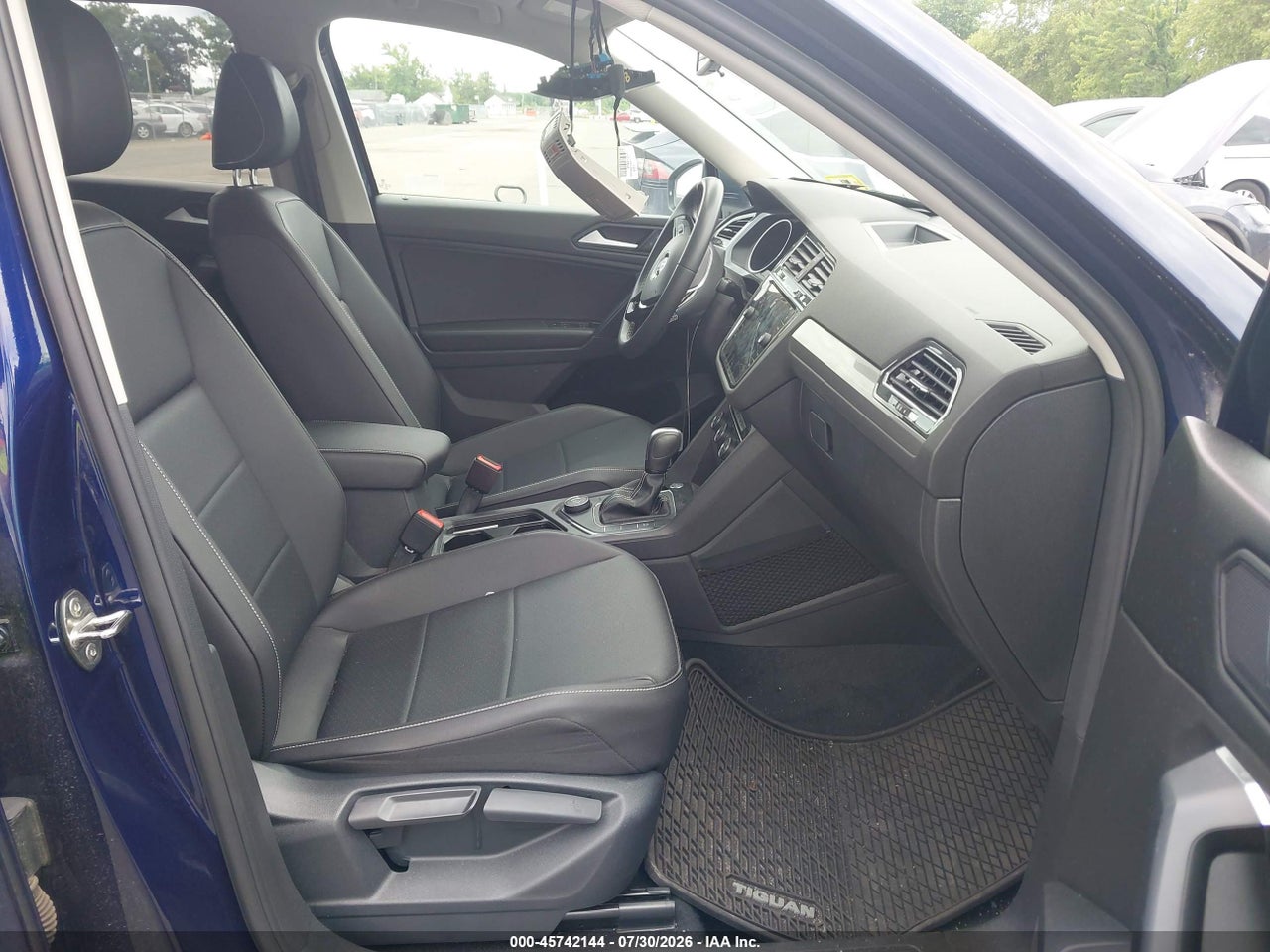 2021 VOLKSWAGEN TIGUAN 2.0T SE/2.0T SE R-LINE BLACK/2.0T SEL · 5/11