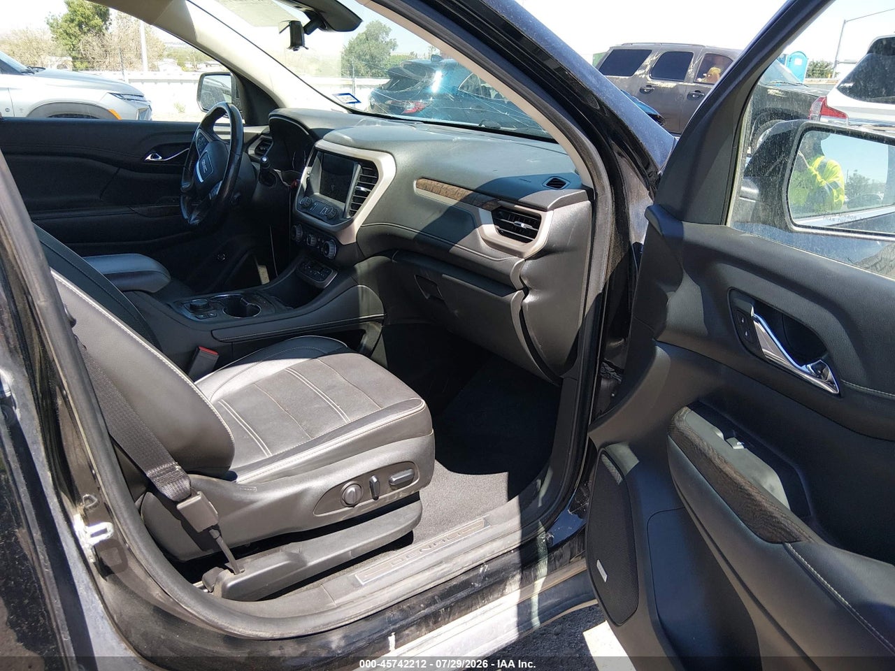 2020 GMC ACADIA FWD DENALI · 5/11