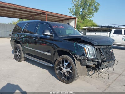 1GYS3BKJ9HR****** · 2017 CADILLAC ESCALADE LUXURY