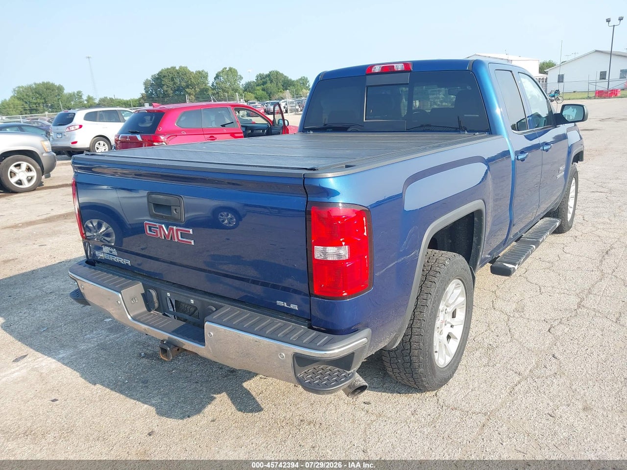 2016 GMC SIERRA 1500 SLE · 4/11