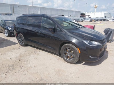 2C4RC1EG5KR****** · 2019 CHRYSLER PACIFICA TOURING L PLUS