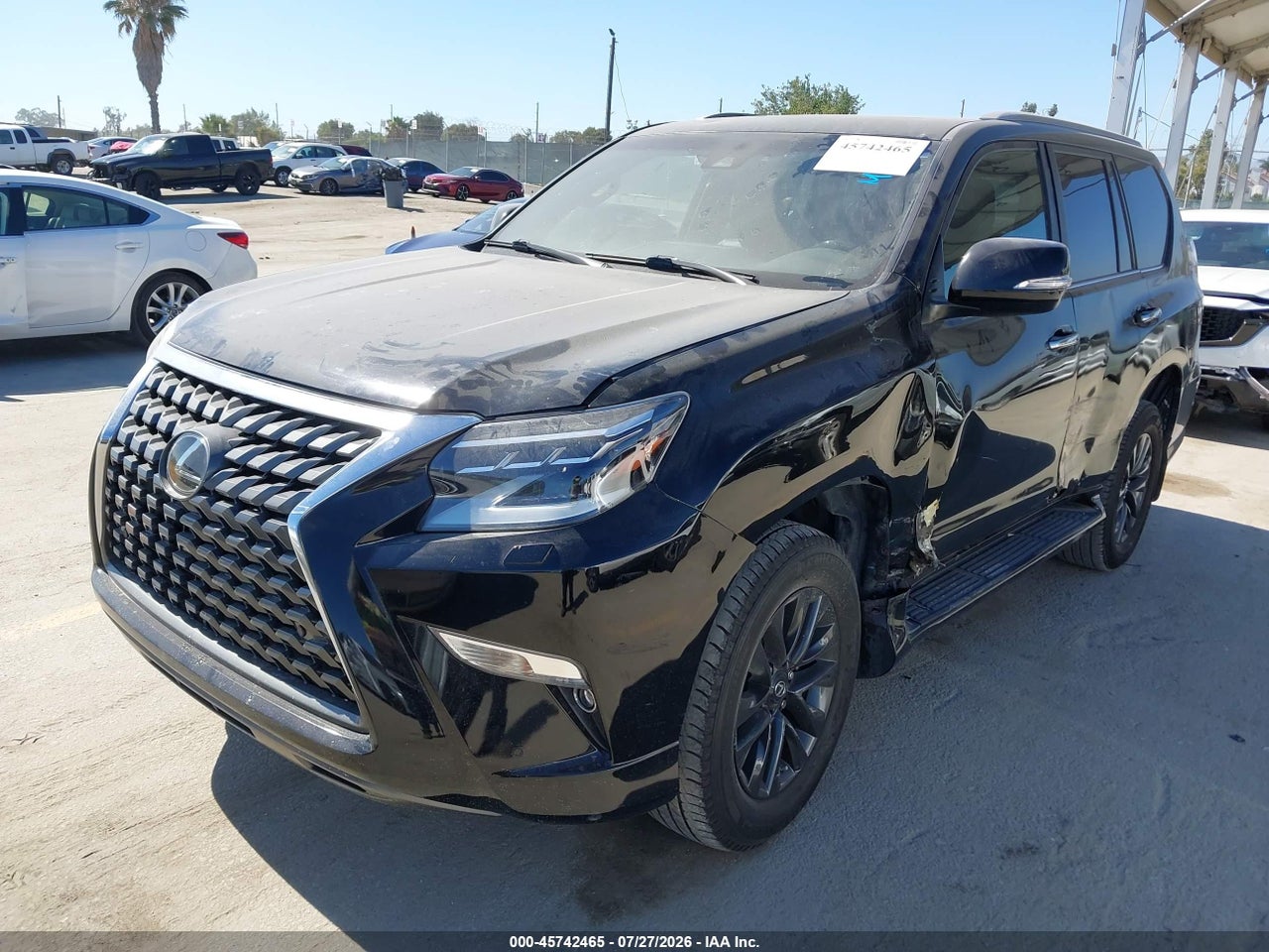 2020 LEXUS GX 460 PREMIUM · 2/11