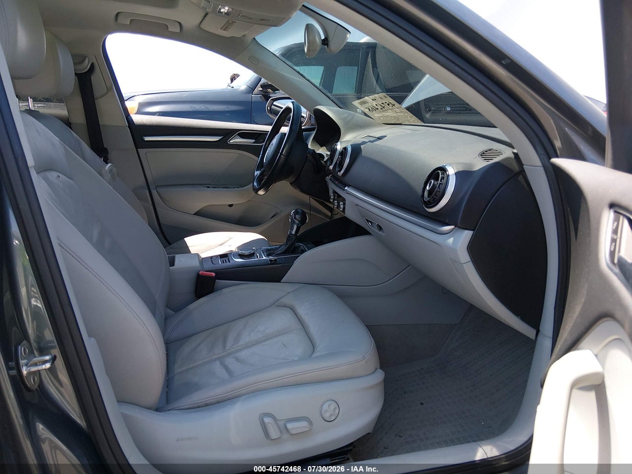 2015 AUDI A3 1.8T PREMIUM · 5/11