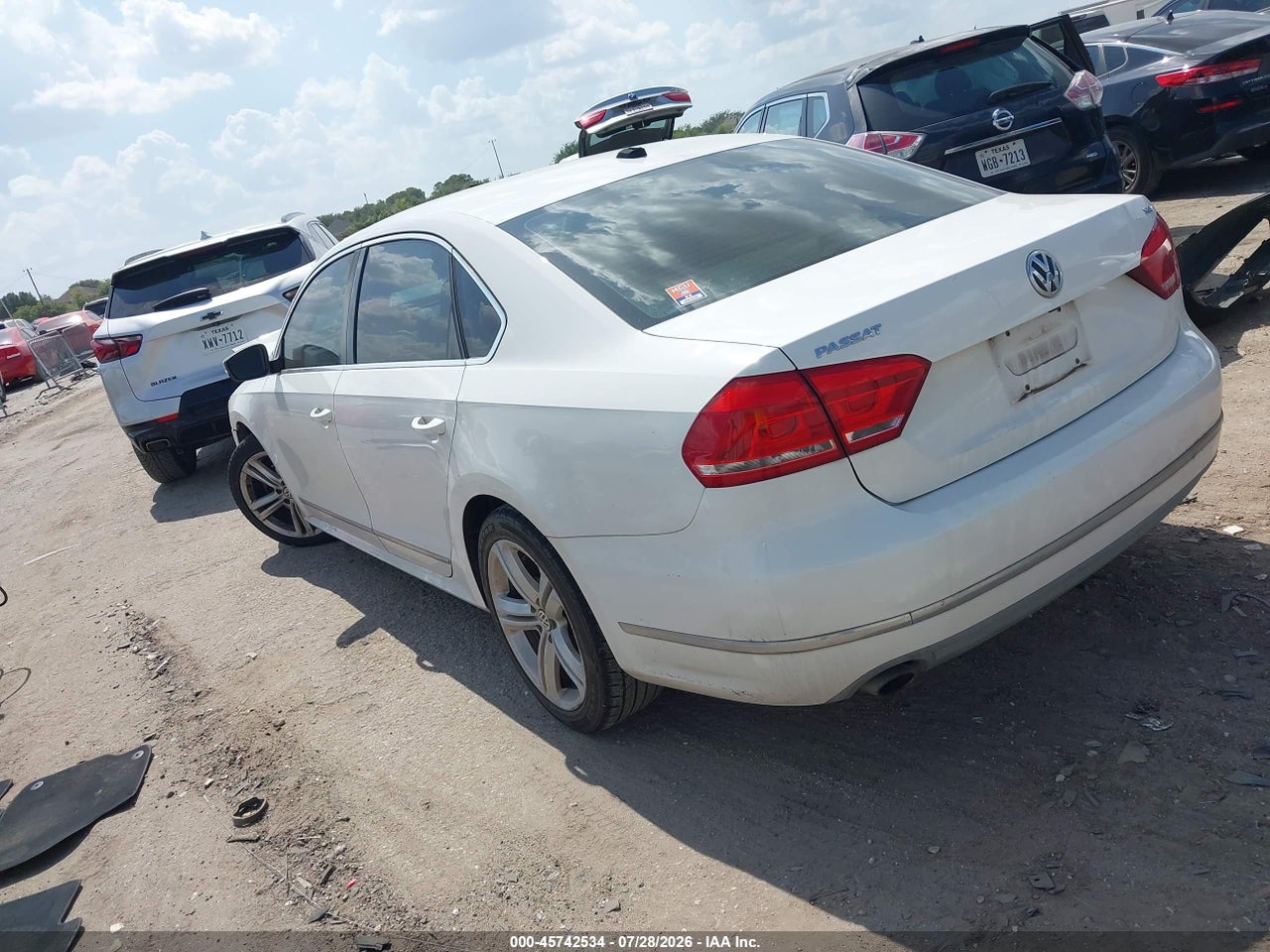 2013 VOLKSWAGEN PASSAT 2.5L SEL · 3/11