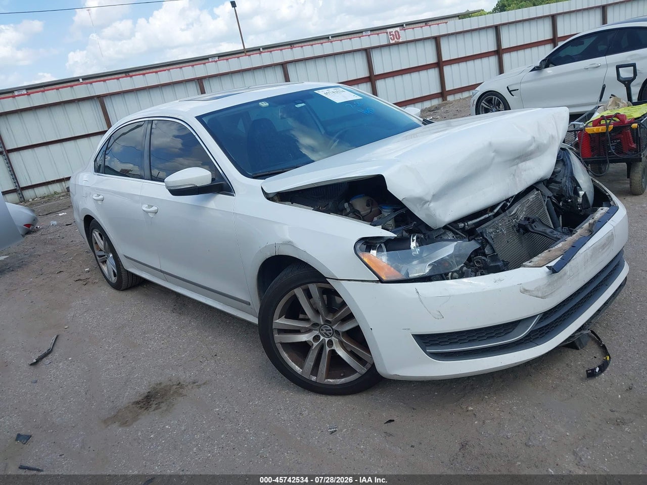 1VWCH7A33DC****** · 2013 VOLKSWAGEN PASSAT 2.5L SEL