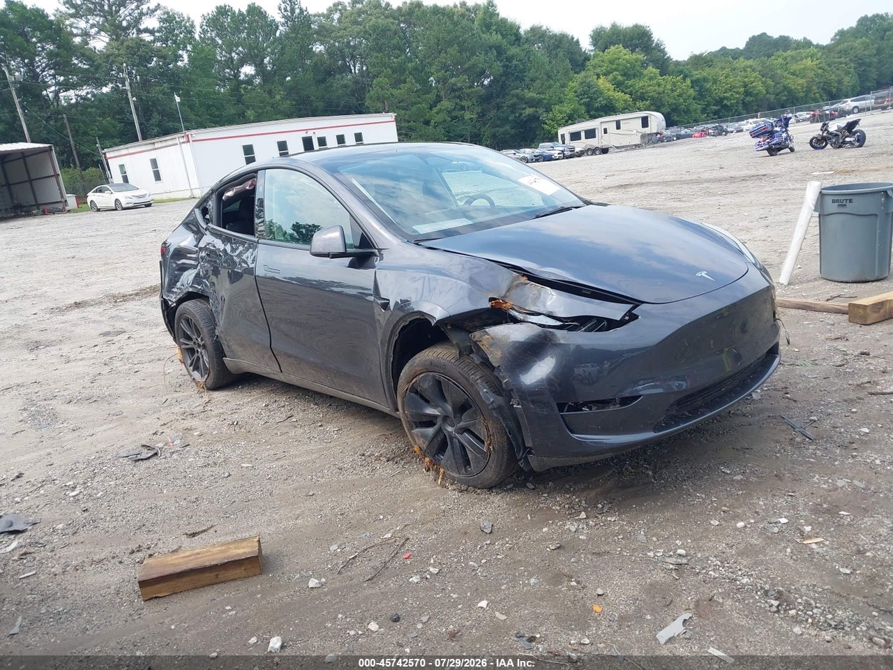 7SAYGDED8SA****** · 2025 TESLA MODEL Y LONG RANGE DUAL MOTOR REAR-WHEEL DRIVE