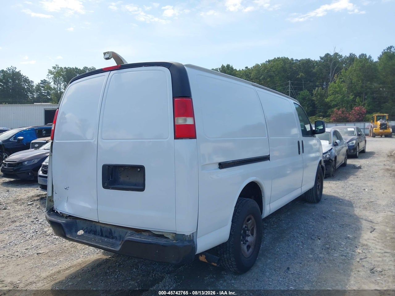 2012 GMC SAVANA 2500 WORK VAN · 4/8