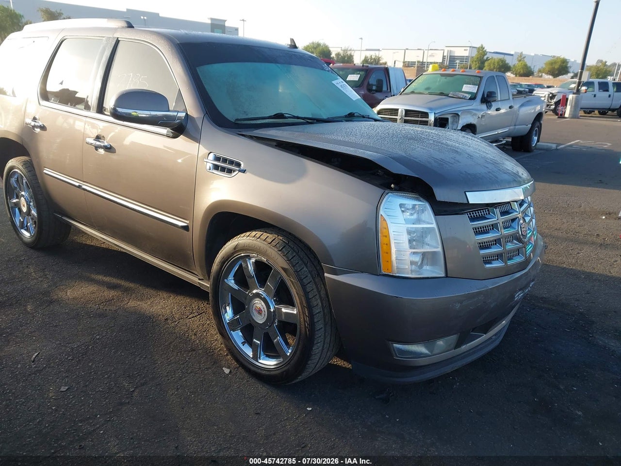 1GYS4BEF0DR****** · 2013 CADILLAC ESCALADE LUXURY