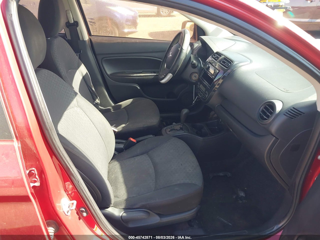2015 MITSUBISHI MIRAGE DE · 5/11