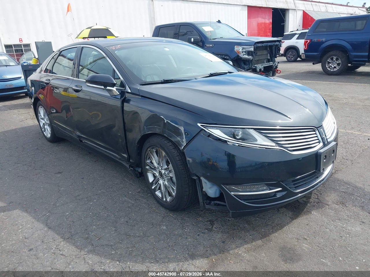 3LN6L2LU3ER****** · 2014 LINCOLN MKZ HYBRID