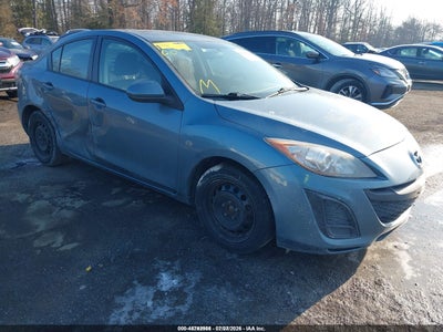 JM1BL1UG0B1****** · 2011 MAZDA MAZDA3 I SPORT