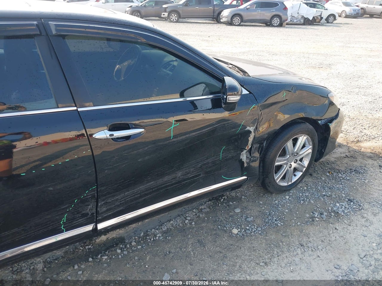 2010 LEXUS ES 350 · 6/11