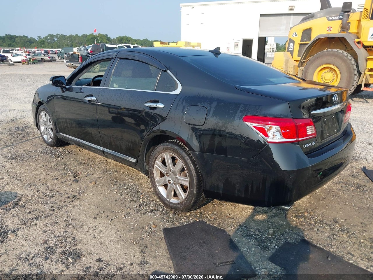 2010 LEXUS ES 350 · 3/11