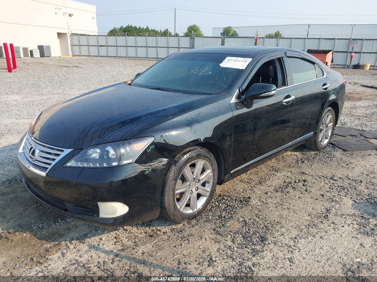 2010 LEXUS ES 350 · 2/11
