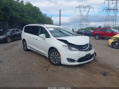 2C4RC1EG1LR****** · 2020 CHRYSLER PACIFICA TOURING L PLUS