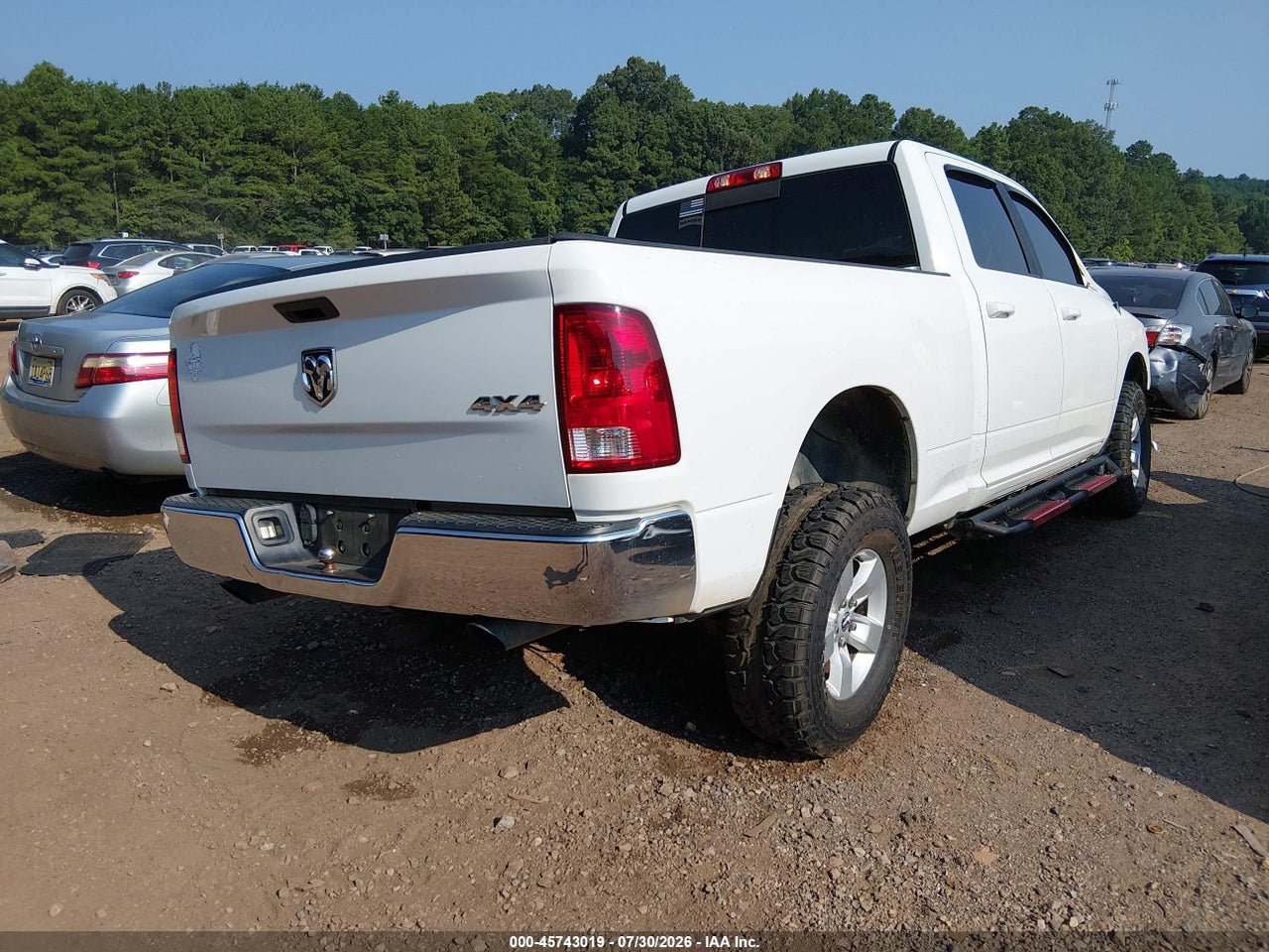 2019 RAM 1500 CLASSIC SLT  4X4 6'4 BOX · 4/11