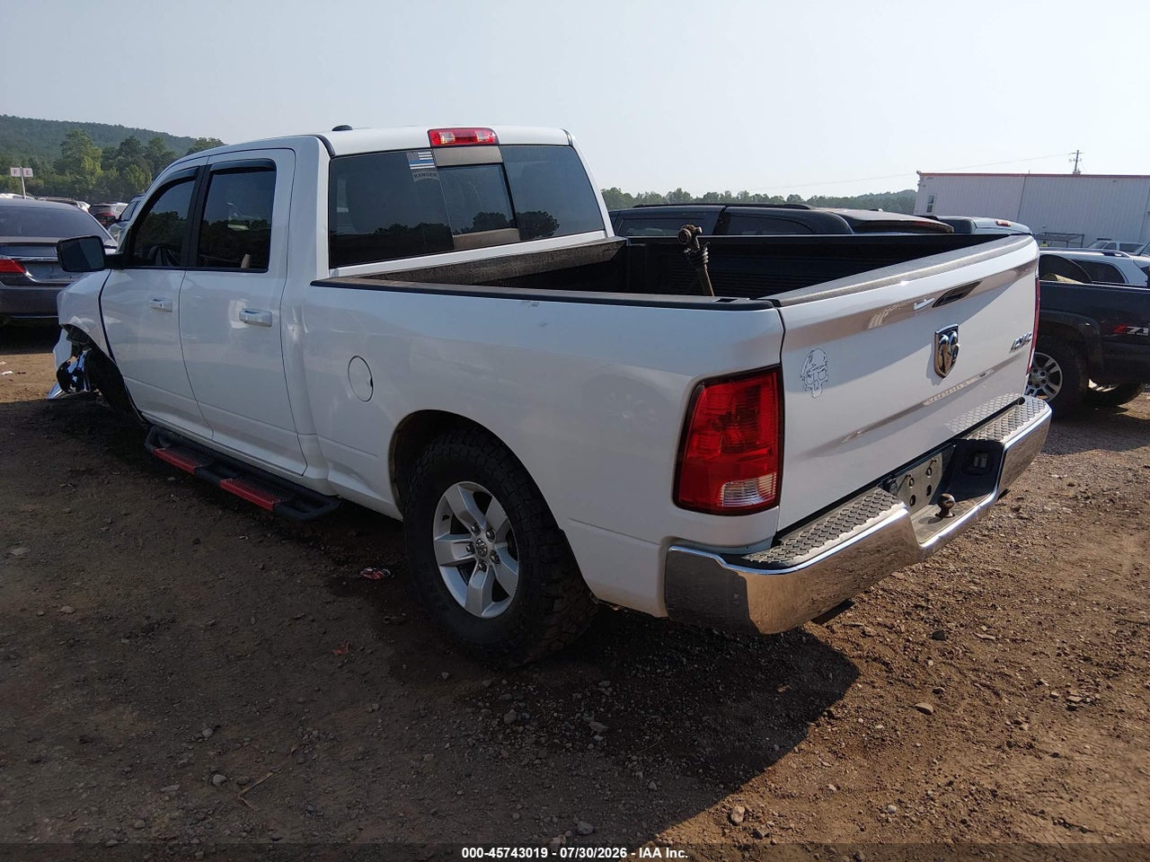 2019 RAM 1500 CLASSIC SLT  4X4 6'4 BOX · 3/11