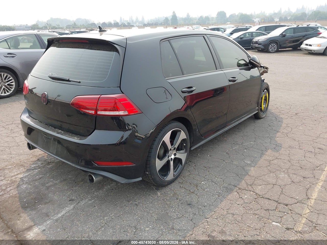 2018 VOLKSWAGEN GOLF GTI 2.0T AUTOBAHN/2.0T S/2.0T SE · 4/11