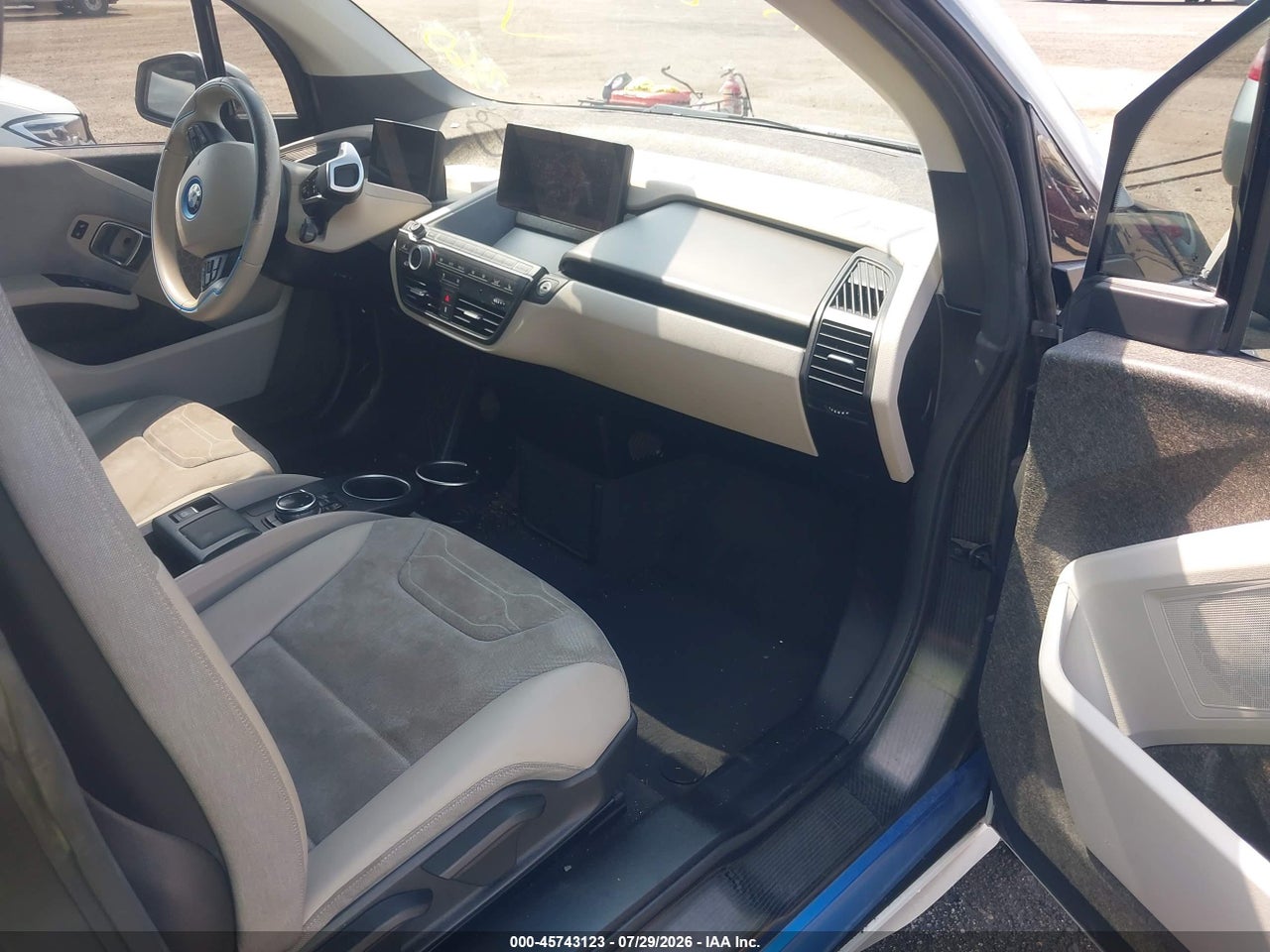 2014 BMW I3 BASE W/RANGE EXTENDER · 5/10