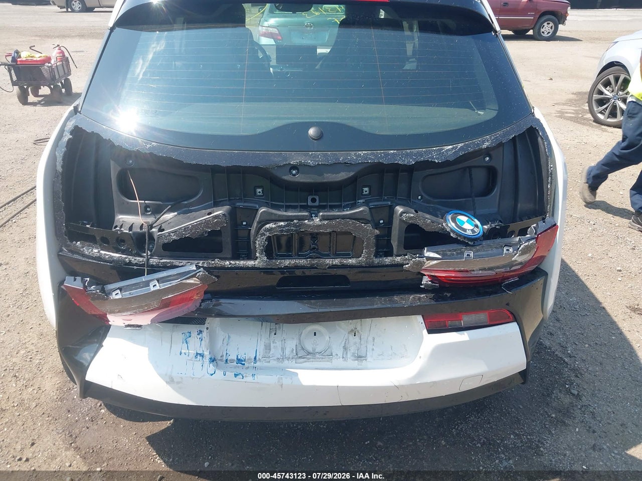 2014 BMW I3 BASE W/RANGE EXTENDER · 6/10