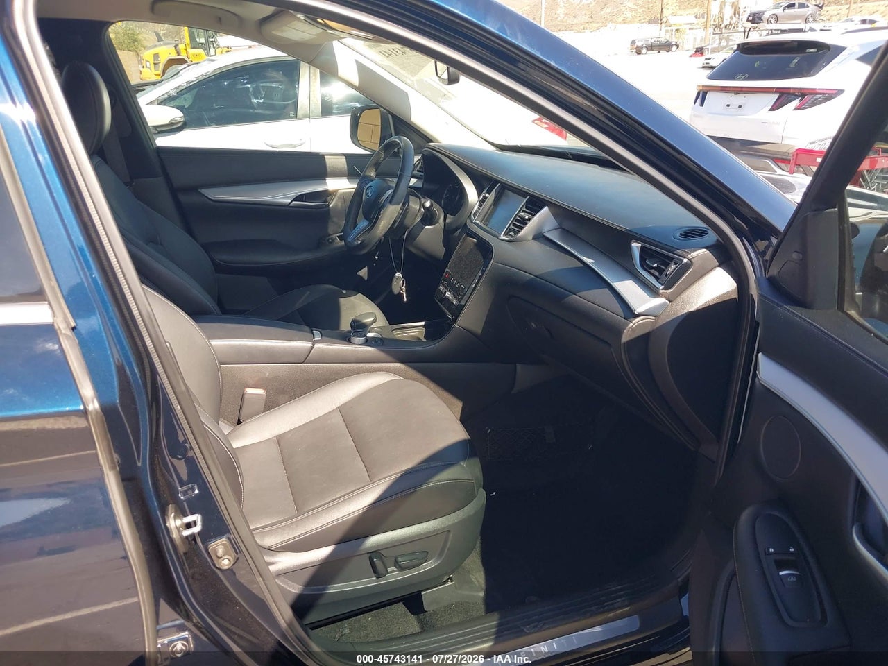 2019 INFINITI QX50 LUXE · 5/11