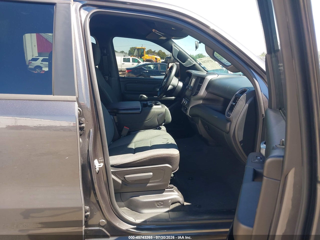 2024 RAM 1500 TRADESMAN  4X4 5'7 BOX · 5/11