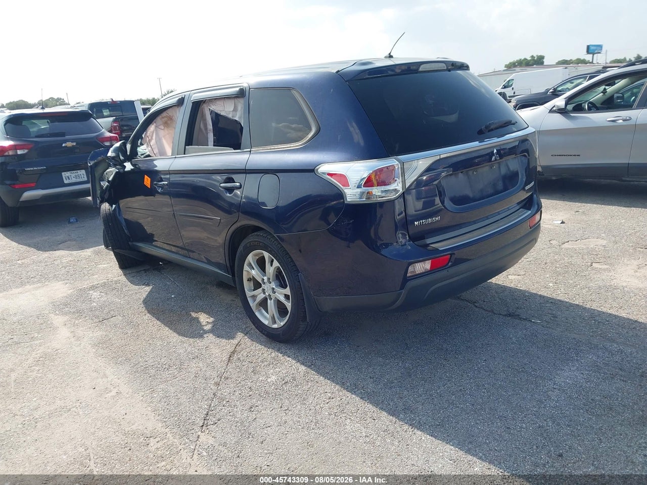 2014 MITSUBISHI OUTLANDER SE · 3/10