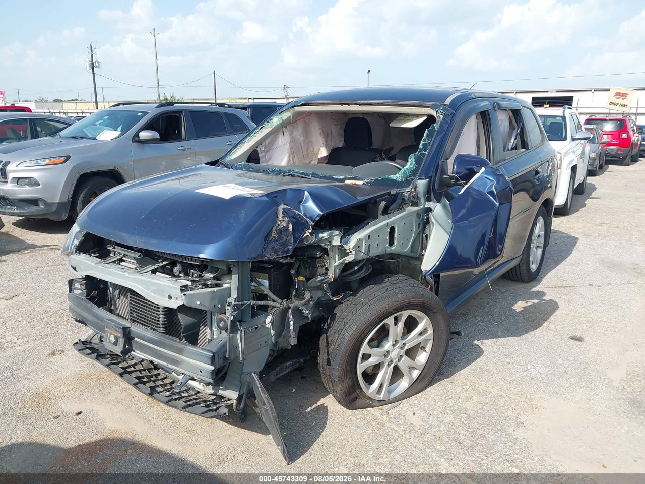 2014 MITSUBISHI OUTLANDER SE · 2/10