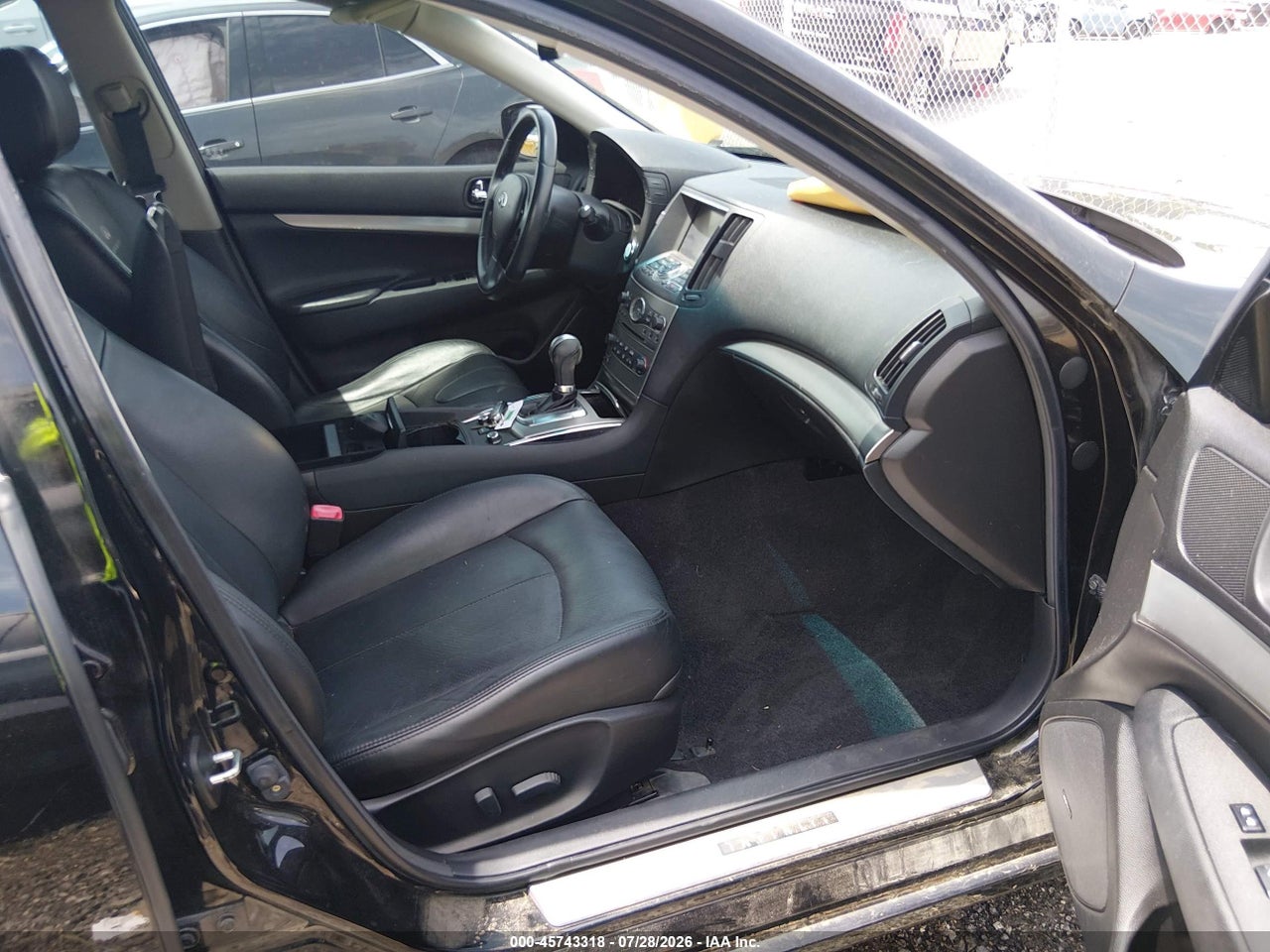 2013 INFINITI G37X · 5/11
