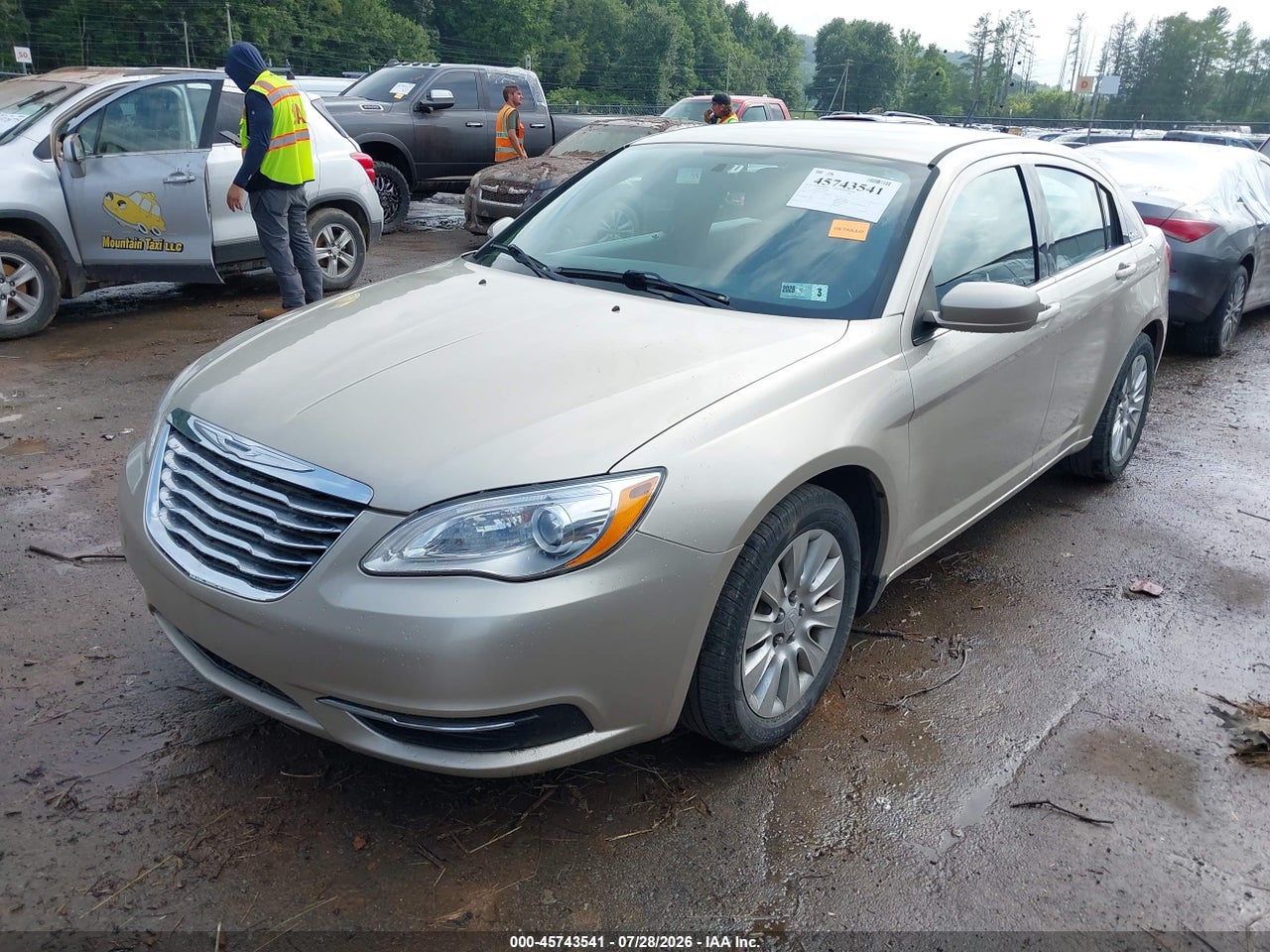 2014 CHRYSLER 200 LX · 2/11