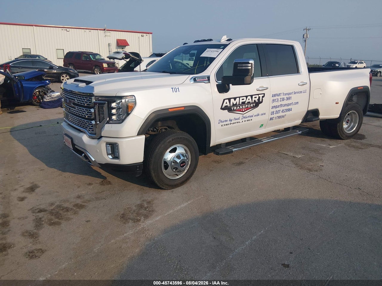 1GT49WEY5NF****** · 2022 GMC SIERRA 3500HD 4WD  LONG BED DENALI · 2/4