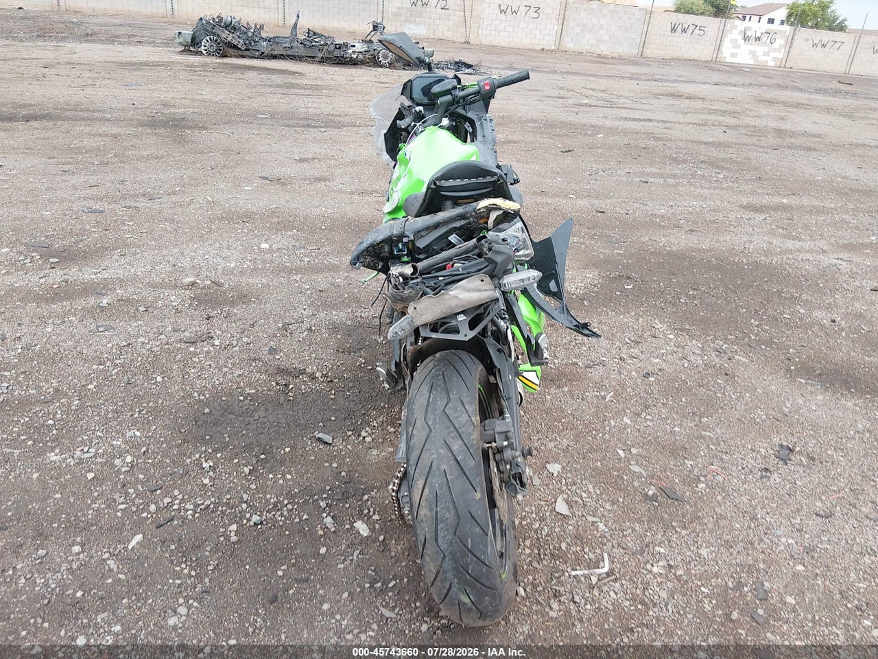 2025 KAWASAKI EX650 P · 6/11