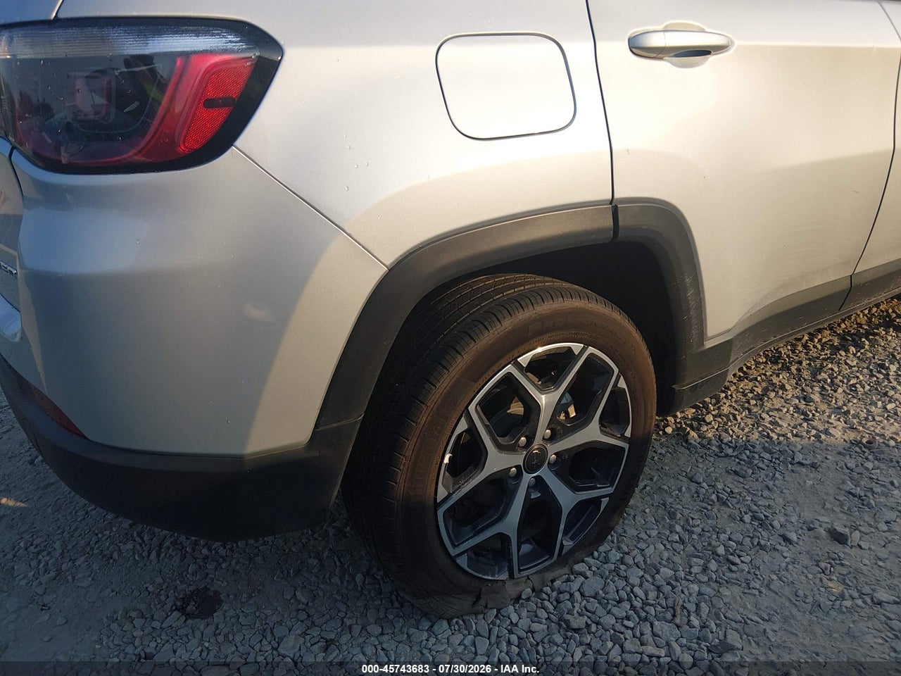 2025 JEEP COMPASS LIMITED 4X4 · 6/11