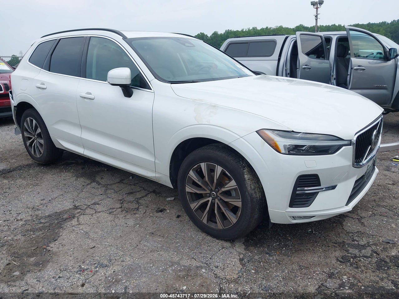 YV4L12RV1P1****** · 2023 VOLVO XC60 B5 CORE
