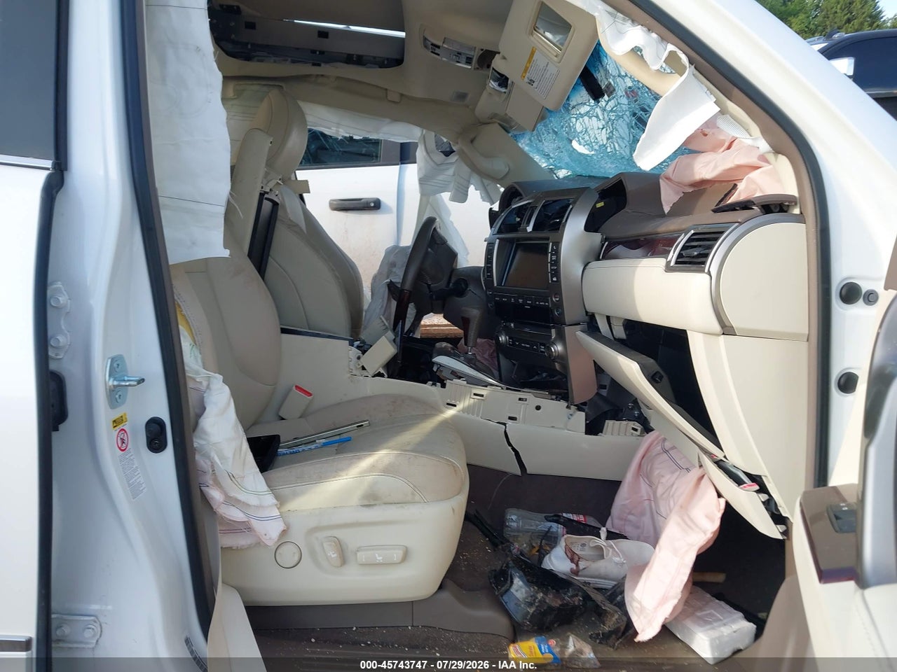 2017 LEXUS GX 460 · 5/10