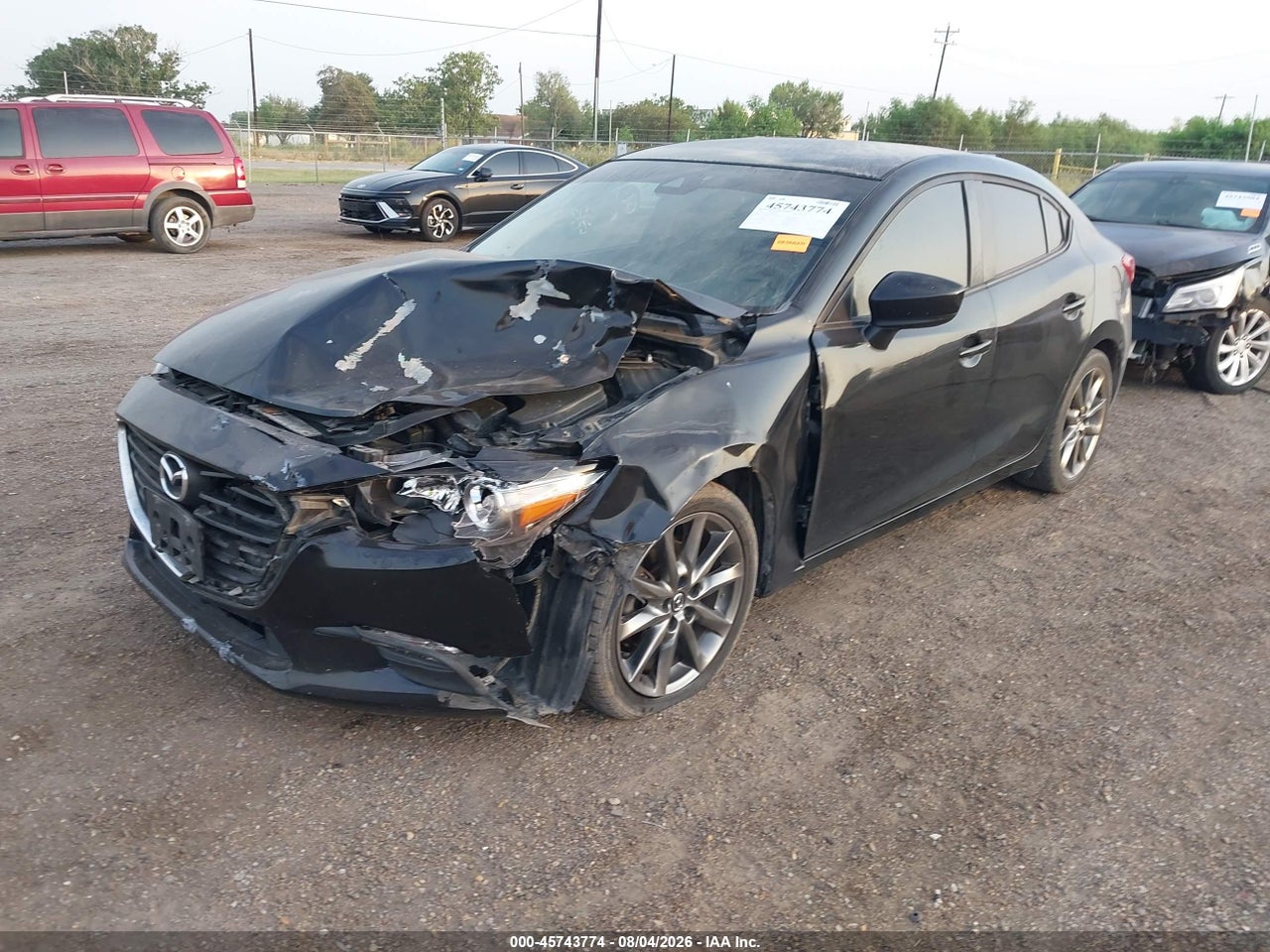 2018 MAZDA MAZDA3 SPORT · 2/11