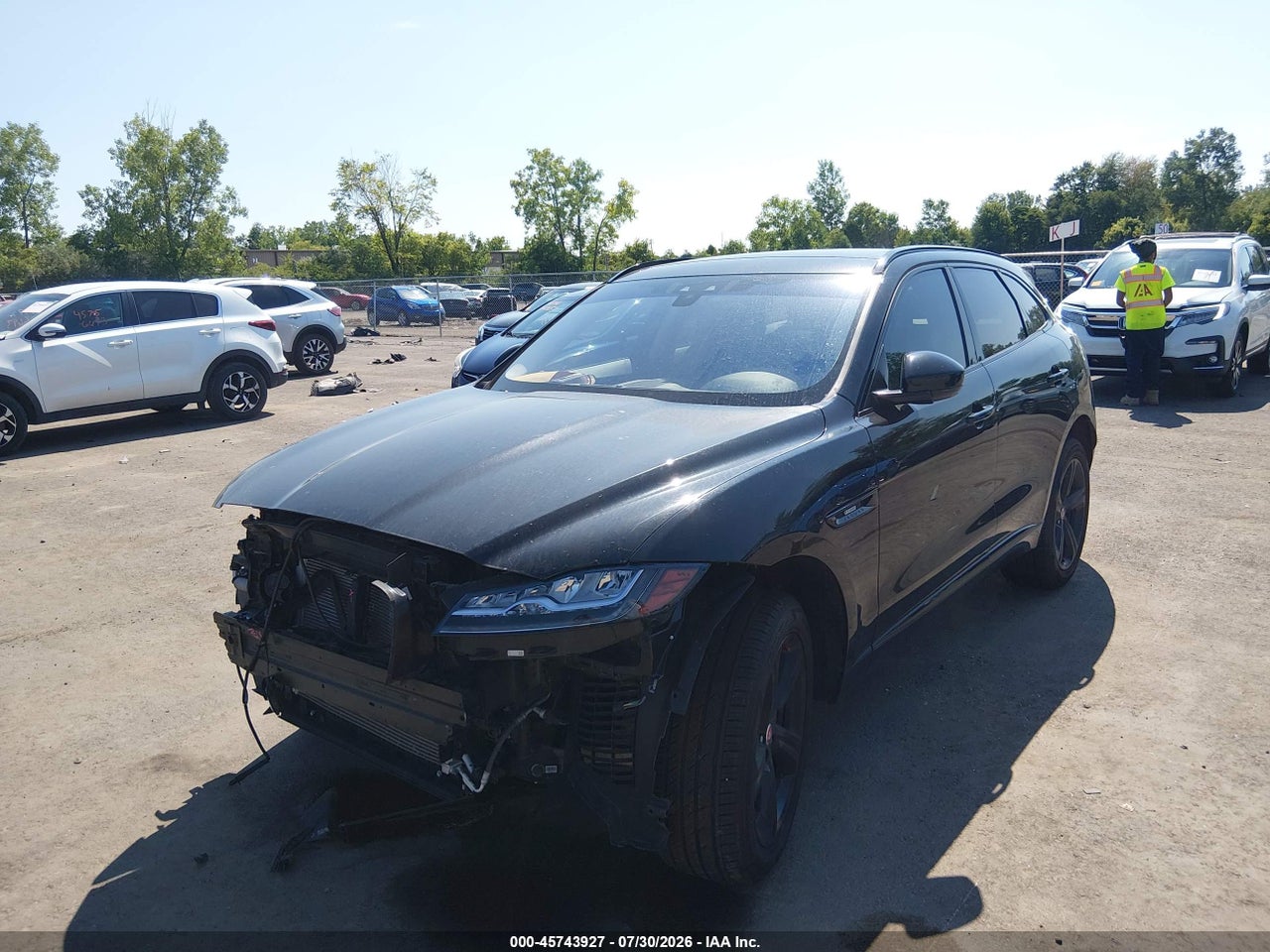 2019 JAGUAR F-PACE 25T R-SPORT/30T R-SPORT · 2/11