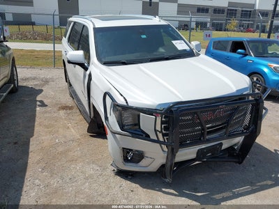 2022 GMC YUKON 4WD SLT