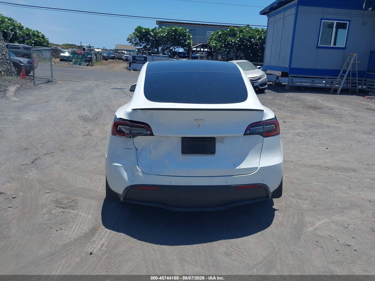 2021 TESLA MODEL Y LONG RANGE DUAL MOTOR ALL-WHEEL DRIVE · 6/10