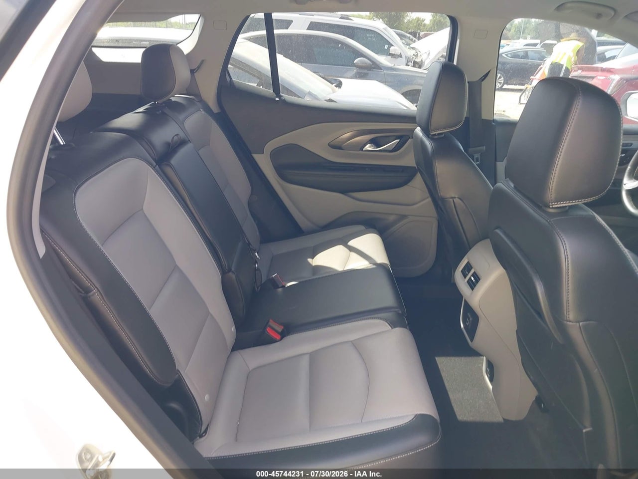 2023 GMC TERRAIN FWD SLT · 8/11