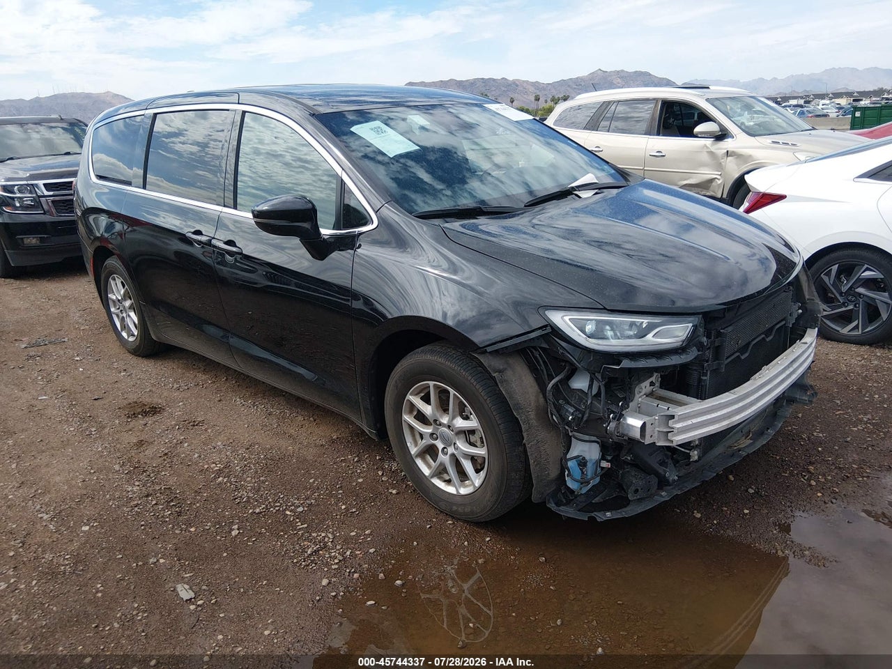 2C4RC1BG9SR****** · 2025 CHRYSLER PACIFICA SELECT
