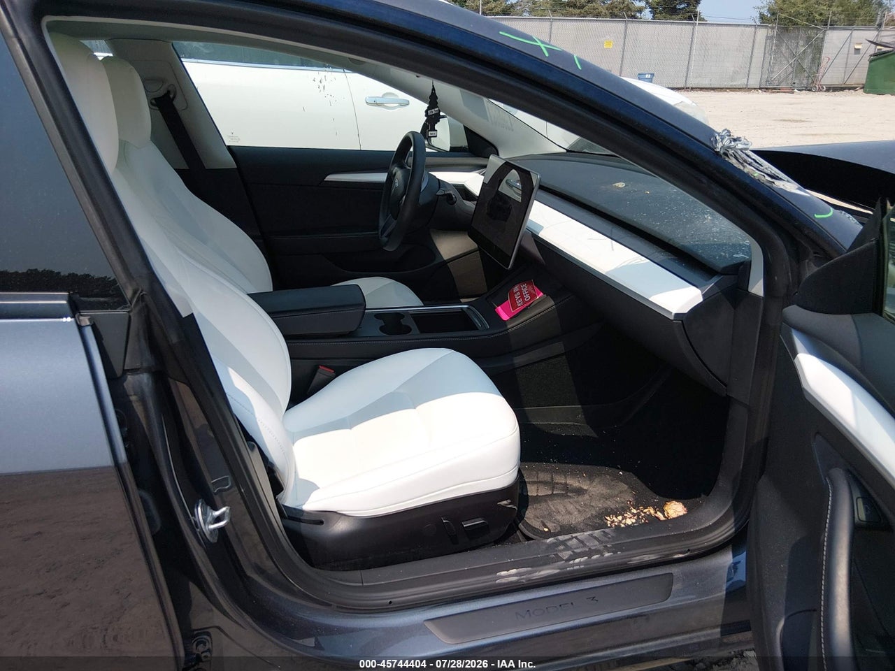 2023 TESLA MODEL 3 REAR-WHEEL DRIVE · 5/6