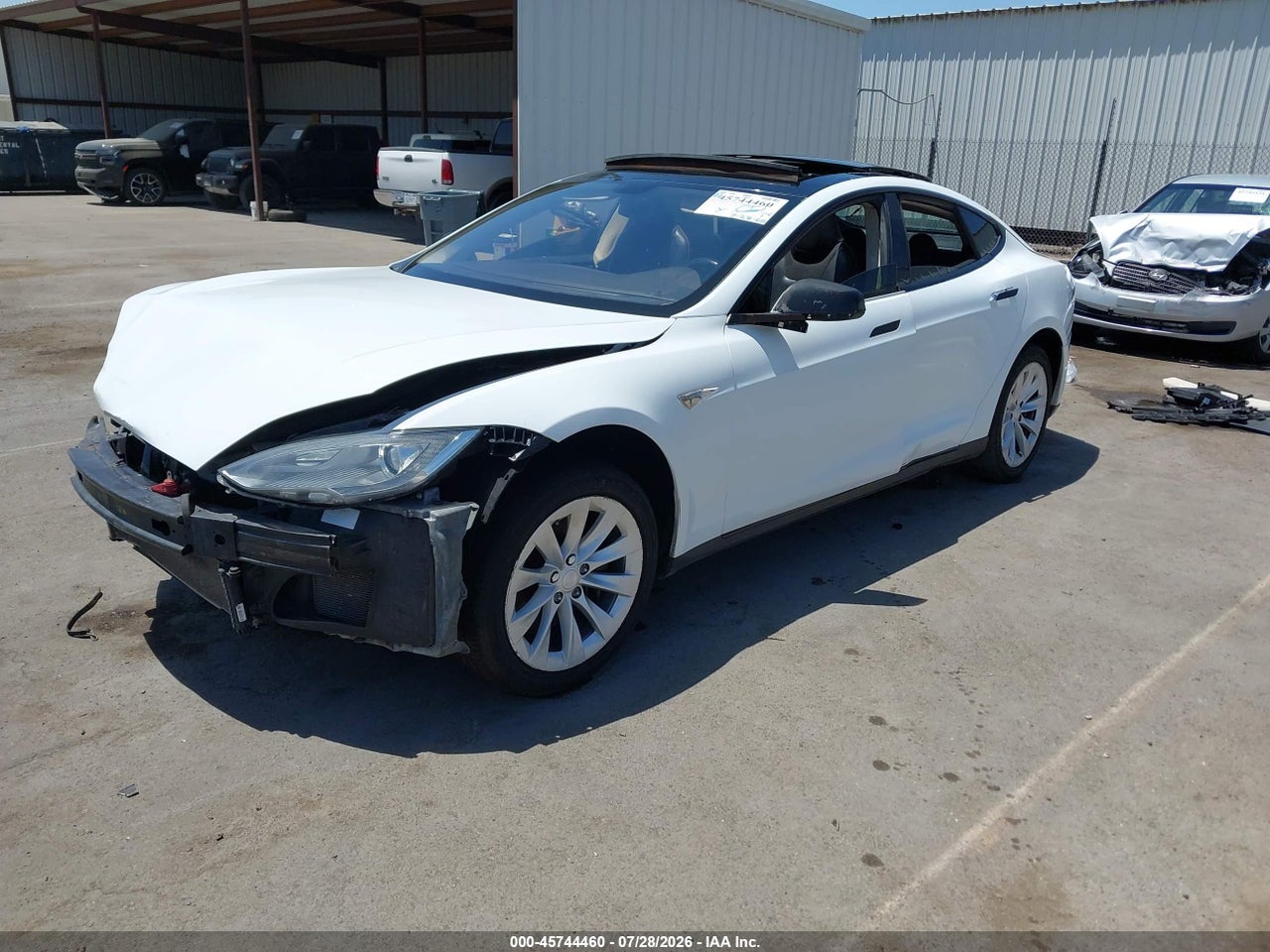 2014 TESLA MODEL S P85 · 2/9