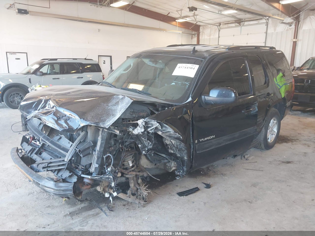 1GKFK23079R****** · 2009 GMC YUKON SLE W/3SA · 2/11