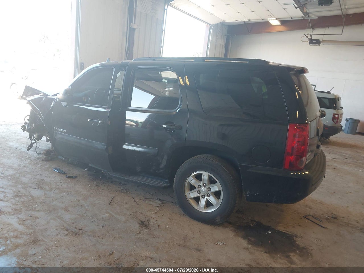 1GKFK23079R****** · 2009 GMC YUKON SLE W/3SA · 3/11