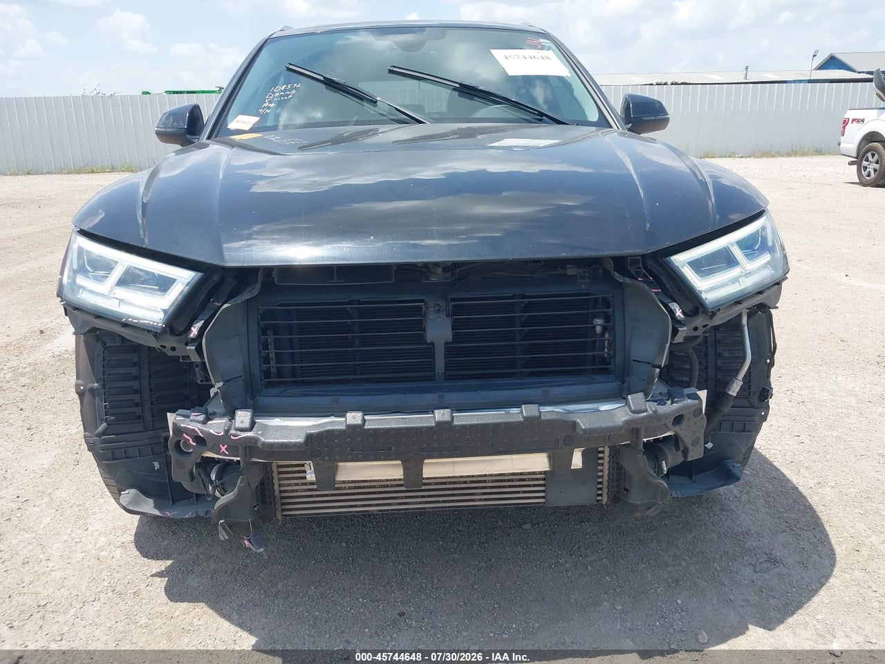 2018 AUDI Q5 2.0T PREMIUM/2.0T TECH PREMIUM · 6/11