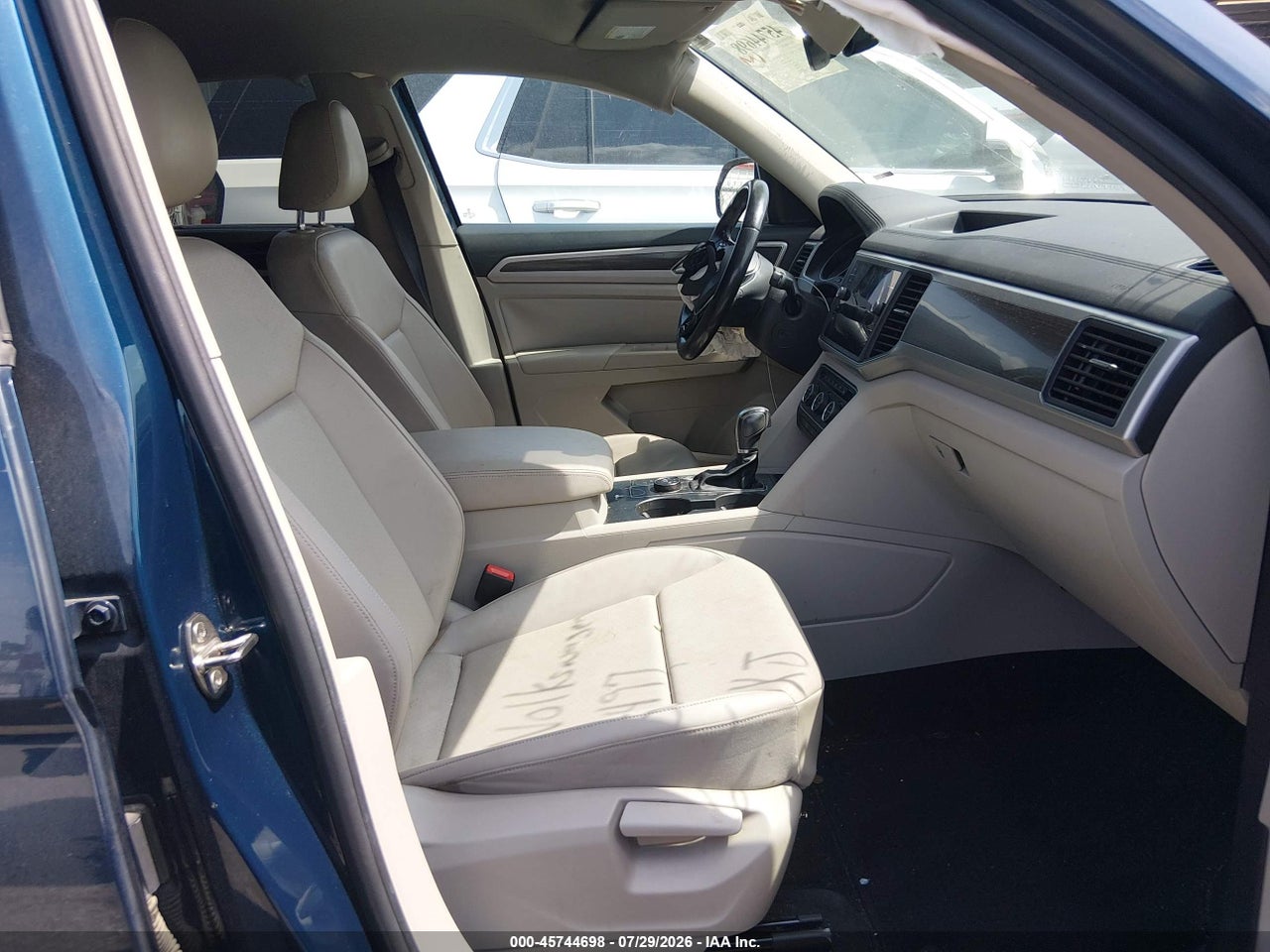 2018 VOLKSWAGEN ATLAS 3.6L V6 SE/3.6L V6 SE W/TECHNOLOGY · 5/11