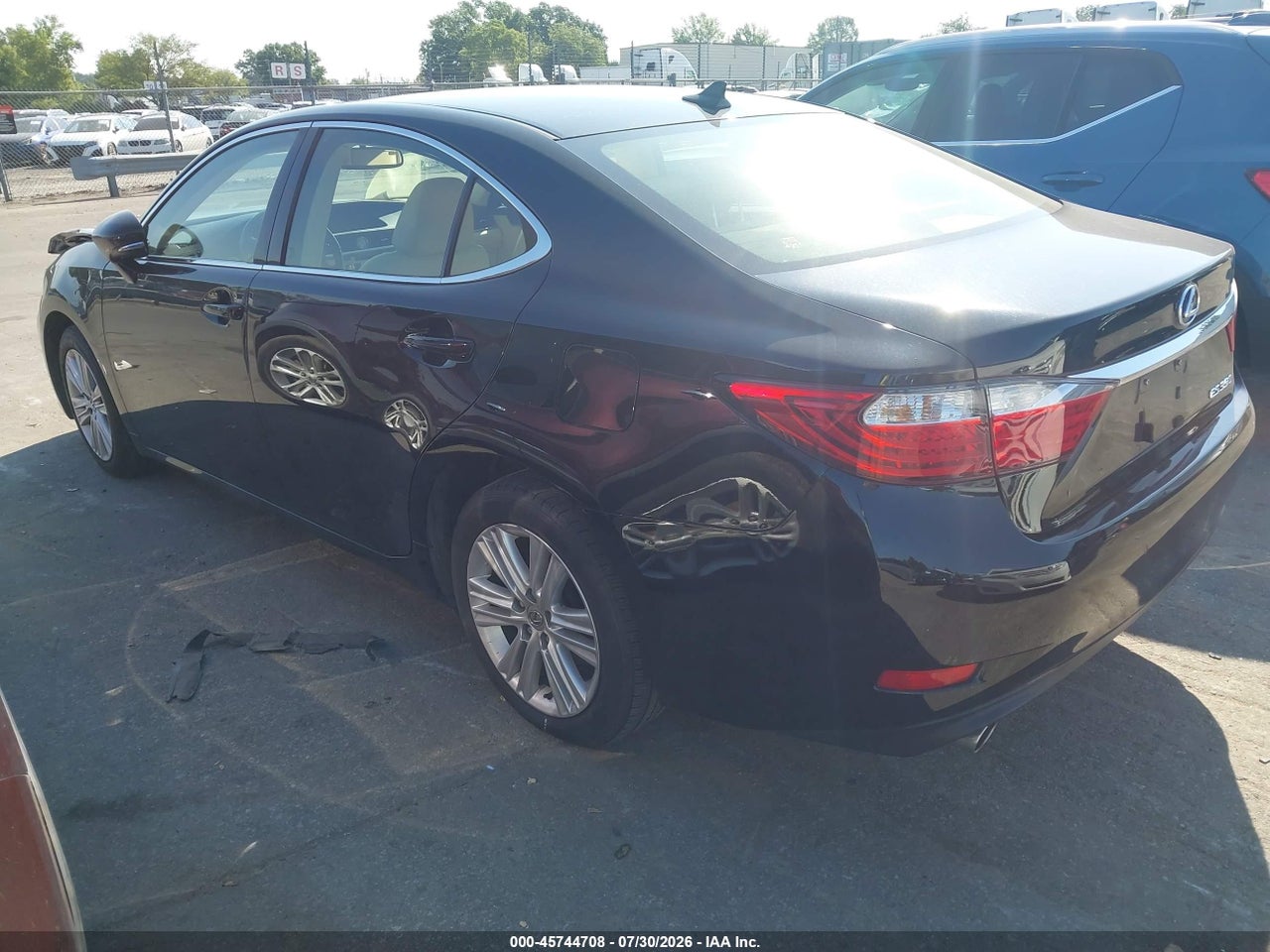 2014 LEXUS ES 350 · 3/11