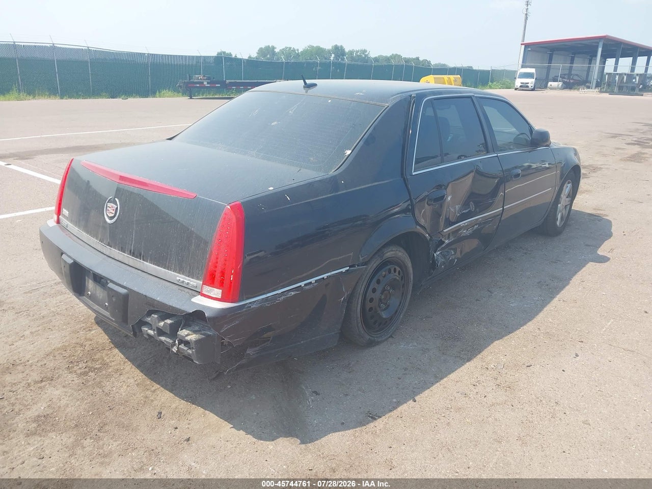 2006 CADILLAC DTS 1SB · 4/11