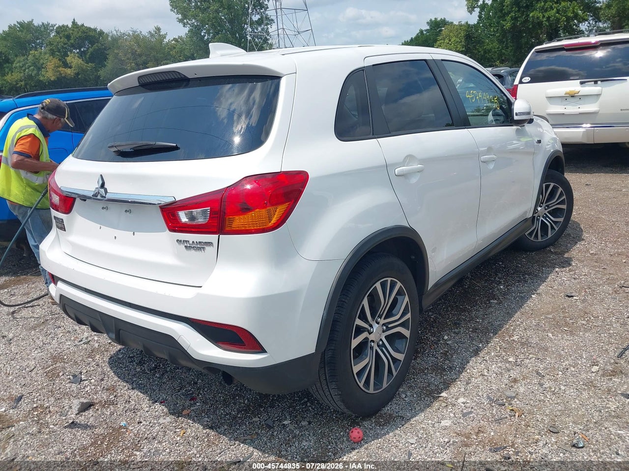 2018 MITSUBISHI OUTLANDER SPORT 2.0 ES · 4/11